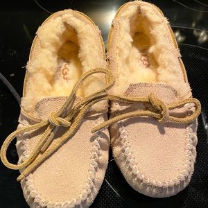 Toddler Ugg Slippers